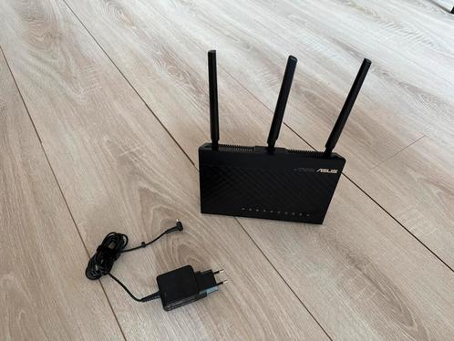 ASUS RT-AC68U, Computers en Software, Routers en Modems, Zo goed als nieuw, Ophalen