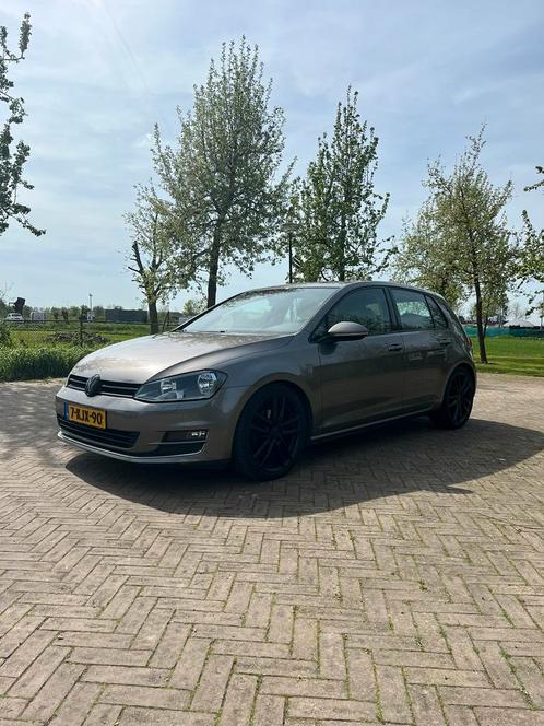 Volkswagen Golf 1.2 TSI 77KW 5D 2013 Grijs, Auto's, Volkswagen, Particulier, Golf, ABS, Achteruitrijcamera, Airbags, Airconditioning