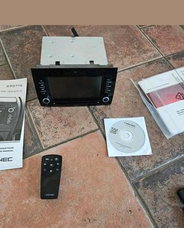 Zenec E3715 Navigatie - Compleet & SD Fiat Ducato beschikbaar voor biedingen