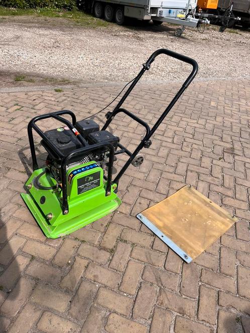 Trilplaat te huur sierbestrating tuinaanleg klinkers zand, Tuin en Terras, Tegels en Klinkers, Overige typen, Beton, 10 m² of meer