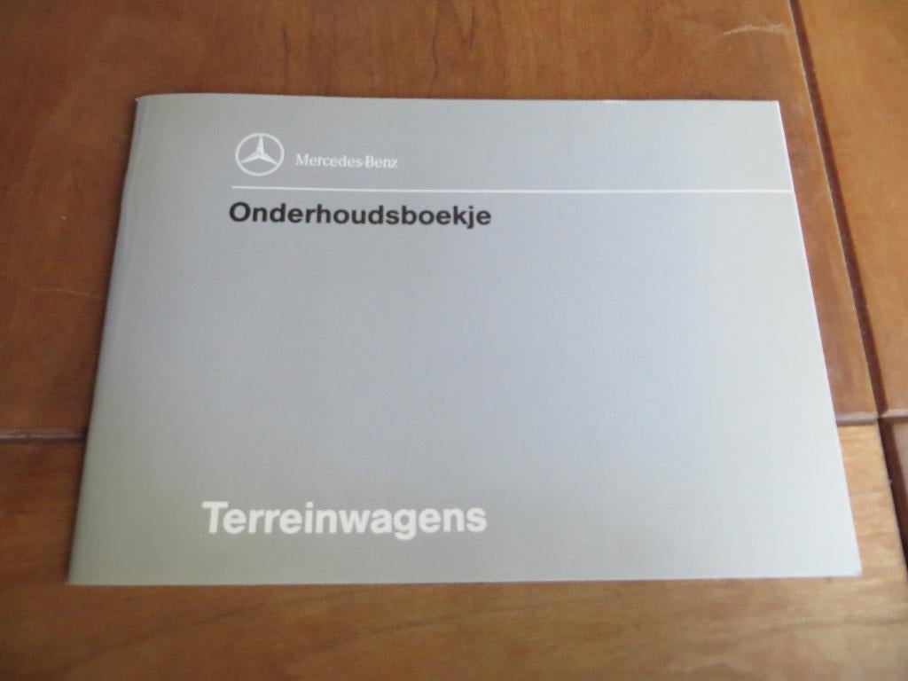 Nieuw onderhoudsboekje Mercedes 250 GD, 300 GD 12-1989, Auto diversen, Handleidingen en Instructieboekjes, Ophalen of Verzenden