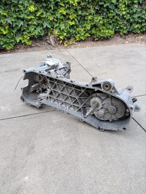 Carter Piaggio DD lang. Gekotterd en met krukas voor r/t95, Fietsen en Brommers, Brommeronderdelen | Scooters, Gebruikt, Piaggio