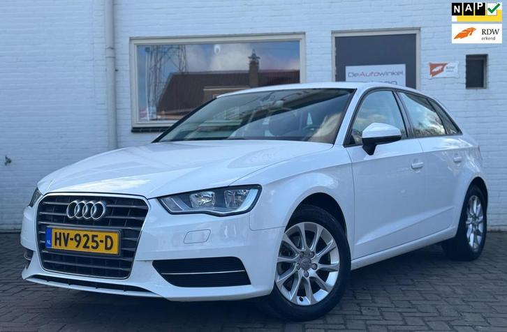 Audi A3 Sportback 1.2 TFSI Attraction trekhaak afneembaar, Auto's, Audi, Bedrijf, Te koop, A3, ABS, Airbags, Airconditioning, Boordcomputer