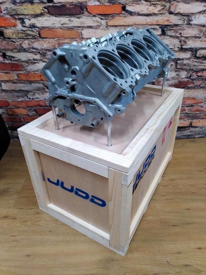Formule 1 Judd EV V8 motorblok deco item / wijnrek, Verzamelen, Automerken, Motoren en Formule 1, Gebruikt, Formule 1, Ophalen of Verzenden