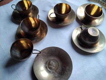 Antieke Koperen Kopjes En Scholtjes Set 12 delen  beschikbaar voor biedingen