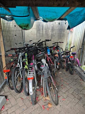 Partij ongerepareerde kinderfietsen, dames en herenfietsen  beschikbaar voor biedingen