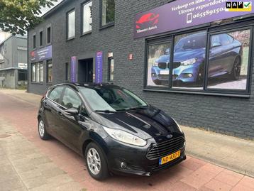 Ford Fiesta 1.5 TDCi Titanium nieuw beurt gehad navi beschikbaar voor biedingen