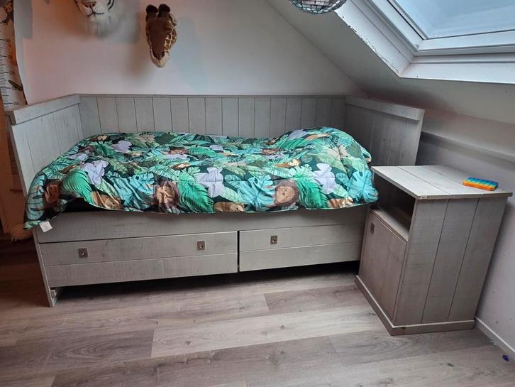 Greywash Kinderkamer - Bed & Kast, Kinderen en Baby's, Kinderkamer | Complete kinderkamers, Ophalen of Verzenden