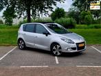 Renault Scénic 1.4 TCe Bose / Camera / Open dak / Cruise co, Voorwielaandrijving, Euro 5, 1295 kg, 4 cilinders