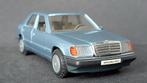 Mercedes Benz W124 1:35 Cursor Modell Pol, Hobby en Vrije tijd, Modelauto's | Overige schalen, Verzenden, Zo goed als nieuw