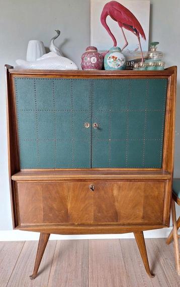 Vintage Engels drankenkastje, kast, highboard, kastje beschikbaar voor biedingen