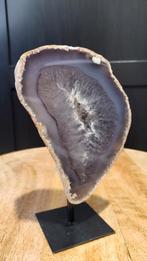 Agaat op standaard, Verzamelen, Mineralen en Fossielen, Ophalen of Verzenden