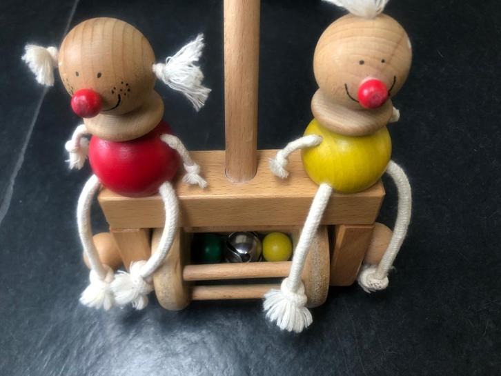 ‘janbibejan’ houten ‘loopstok’ voor peuters, Kinderen en Baby's, Speelgoed | Houten speelgoed, Gebruikt, Rij- of Hobbelspeelgoed