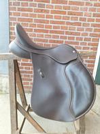 Wintec 500 veelzijdigheid 17 inch zadel Hart, Dieren en Toebehoren, Paarden en Pony's | Zadels, Ophalen, Zo goed als nieuw, Overige soorten