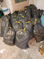 31 zakken  kleding ,dames heren kinder, en meer, Diversen, Rommelmarktspullen, Ophalen, Zo goed als nieuw