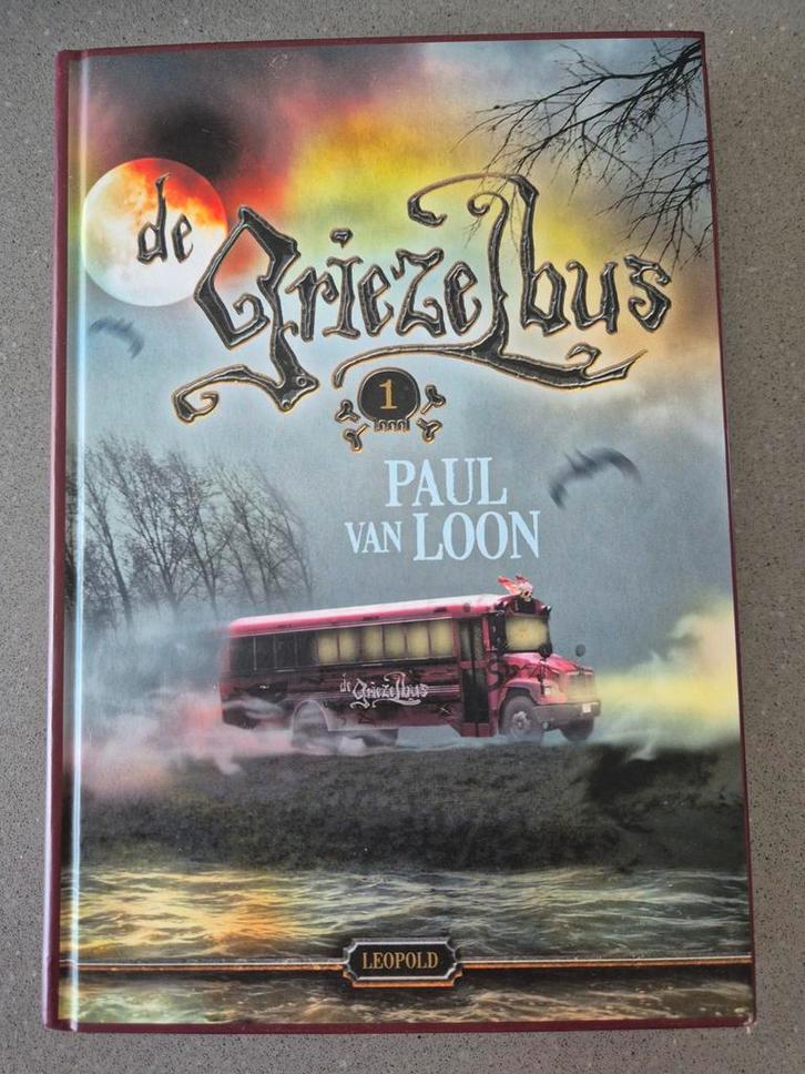 Paul van Loon - De griezelbus, Boeken, Kinderboeken | Jeugd | 10 tot 12 jaar, Zo goed als nieuw, Fictie, Ophalen of Verzenden
