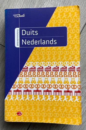 Van Dale pocketwoordenboek Duits-Nederlands beschikbaar voor biedingen