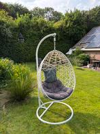Hangstoel // Egg // Compleet met kussens, Tuin en Terras, Tuinstoelen, Ophalen, Zo goed als nieuw, Aluminium