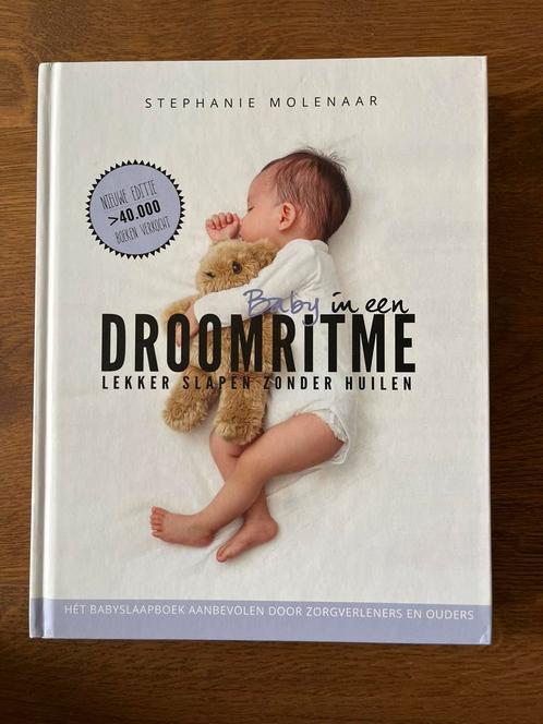 Stephanie Molenaar - Baby in een droomritme, Boeken, Zwangerschap en Opvoeding, Zo goed als nieuw, Ophalen of Verzenden
