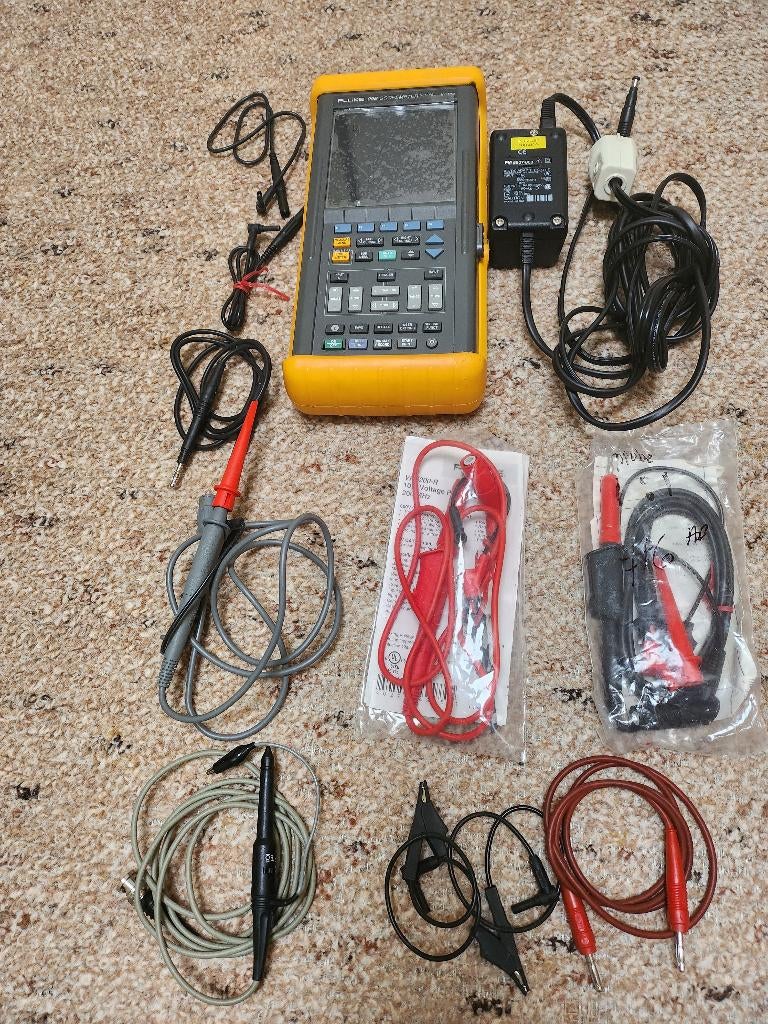 Fluke scopemeter 99b series II 100MHz, Hobby en Vrije tijd, Elektronica-componenten, Gebruikt, Ophalen of Verzenden