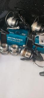 3x Shimano 6000oc + 2 reserve spoelen, Ophalen of Verzenden, Gebruikt, Molen