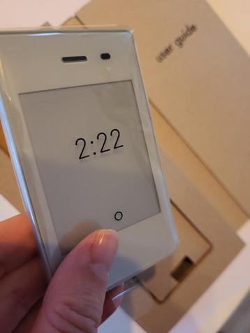De Light Phone II  beschikbaar voor biedingen