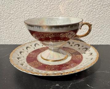 porselein kop en schotel Versailles parelmoer goud rozerood beschikbaar voor biedingen