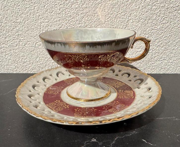 porselein kop en schotel Versailles parelmoer goud rozerood, Antiek en Kunst, Antiek | Porselein, Ophalen of Verzenden