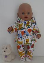 poppenkleertjes babypop born 43cm (jas met broek ), Ophalen of Verzenden, Nieuw, Babypop