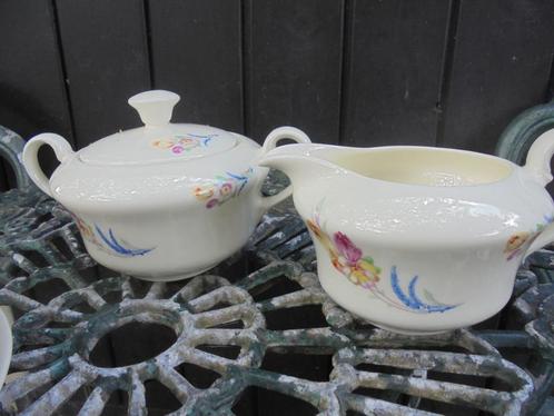 Roomstel MOSA met roze en gele tulp en blauwe bloemen, Antiek en Kunst, Antiek | Servies los, Ophalen of Verzenden