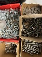 partij M8 bevestigingsmateriaal (klemplaat, tapbout, plug), Doe-het-zelf en Verbouw, IJzerwaren en Bevestigingsmiddelen, Ophalen of Verzenden