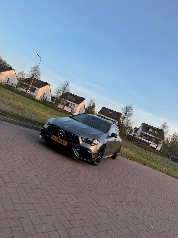 Mercedes CLA 45 AMG 4MATIC+ Speedshift,sfeer,pano,trekh etc., Auto's, Mercedes-Benz, Particulier, CLA, Benzine, E, Stationwagon