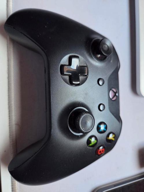 X-box one controller, Spelcomputers en Games, Spelcomputers | Xbox | Accessoires, Gebruikt, Xbox One, Controller, Draadloos, Ophalen of Verzenden