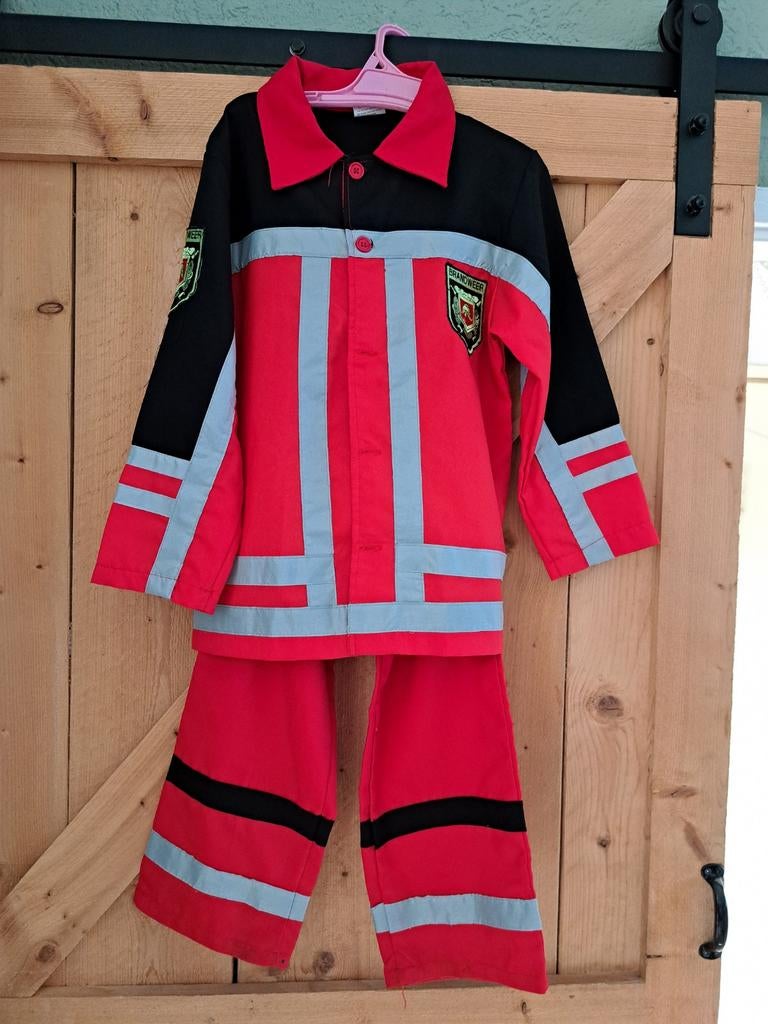 Stoer brandweerpak maat 140 - Carnaval!, Kinderen en Baby's, Ophalen of Verzenden, Gebruikt, 134 t/m 140, Jongen