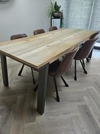 Eettafel Xooon en 4/6 eetkamerstoelen van Goossens, Huis en Inrichting, Complete eetkamers, Ophalen, Gebruikt