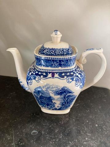 Vintage Royal Sphinx Maastricht Theepot Cambridge Castillo B beschikbaar voor biedingen