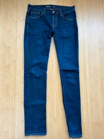 Tommy Hilfiger Denton Straight Fit W33 L36 beschikbaar voor biedingen
