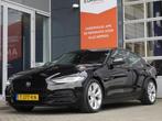 Jaguar XE 2.0 P250 SE | 1800 KG trekgewicht | Apple carplay/, Auto's, Jaguar, Automaat, 4 cilinders, Zwart, Bedrijf
