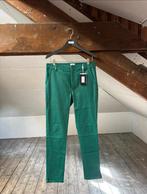 Nieuwe groene zachtleren est seven broek M (nieuw 419e), Ophalen of Verzenden, Zo goed als nieuw