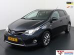 Toyota Auris Panoramadak 1.8 Hybrid Lease Pro, Gebruikt, 4 cilinders, Origineel Nederlands, Bedrijf