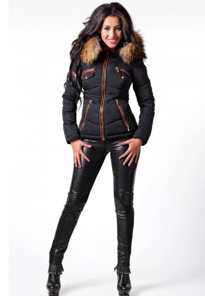 Froccella B123 blauw winterjas maat S/36 cognac bontkraag, Kleding | Dames, Jassen | Winter, Nieuw, Maat 36 (S), Blauw, Ophalen of Verzenden