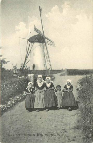 (388-069-019) Biggekerke Molen met kinderen beschikbaar voor biedingen