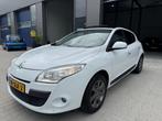 Renault Mégane 1.4 TCe Dynamique panorama dak trekhaak navi, Auto's, Voorwielaandrijving, Euro 5, Gebruikt, 4 cilinders