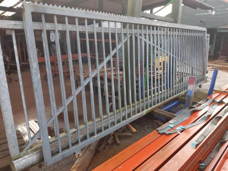 Schuifpoort, 1.65m hoog, doorgang 3m, Tuin en Terras, Tuinhekken en Hekwerk, Gebruikt, Spijlenhekwerk, IJzer, Met poort, Ophalen