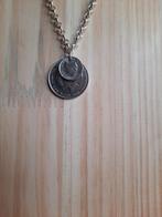3 Koninginnen aan Ketting. Gulden en Dubbeltje Munt, Sieraden, Tassen en Uiterlijk, Ophalen of Verzenden, Zo goed als nieuw, Zilver