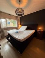 Luxe elektrisch verstelbaar tweepersoonsbed 160 breed, Huizen en Kamers