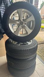 Volkswagen winterbanden 215/65 R16, Auto-onderdelen, Banden en Velgen, Ophalen, 16 inch, Winterbanden, Band(en)
