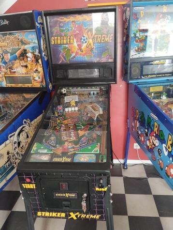 Flipperkast Stern Striker Xtreme beschikbaar voor biedingen