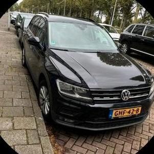Volkswagen Tiguan 1.4 TSI 110KW/150PK 6DSG M16 2017 Zwart, Auto's, Volkswagen, Particulier, Tiguan, Benzine, SUV of Terreinwagen