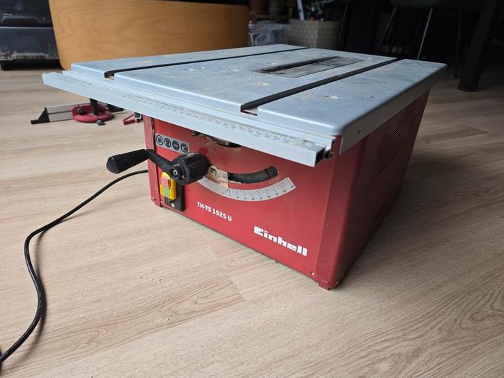 TH-TS 1525 U, Doe-het-zelf en Verbouw, Gereedschap | Zaagmachines, Gebruikt, Cirkelzaag, 1200 watt of meer, 70 mm of meer, Ophalen of Verzenden